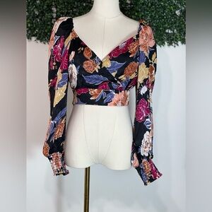 Band of the Free NWT Camille Berry Floral Crossover Tie Crop Top Bishop Sleeve